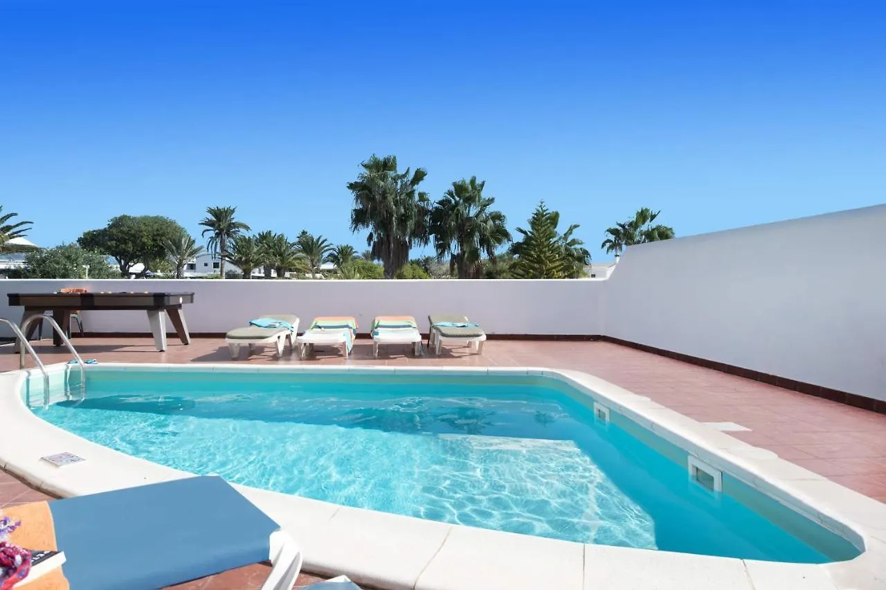 Villa Rosa Mojones Tres By Villa Plus Puerto del Carmen