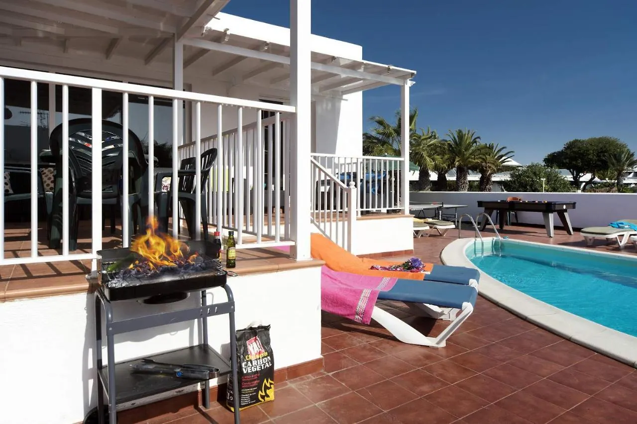 Villa Rosa Mojones Tres By Villa Plus Puerto del Carmen